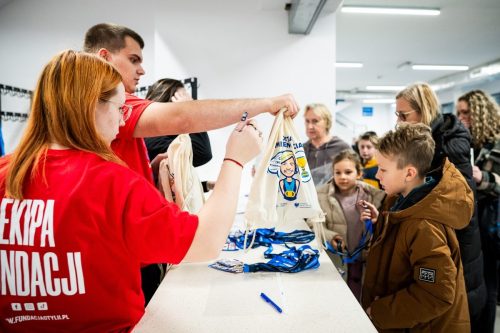 20251213BSY 08331724