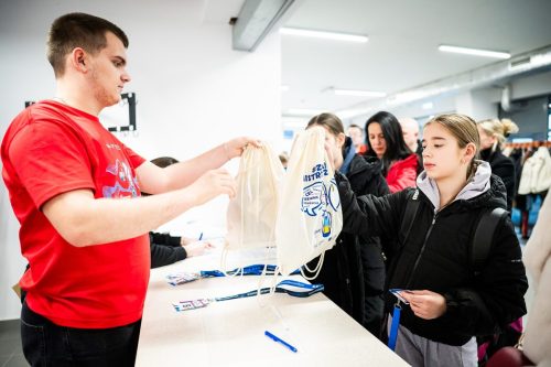 20251213BSY 08395052