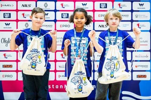 20251213BSY 08520778