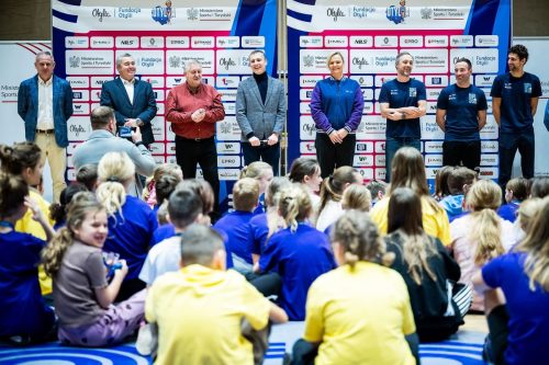 20251213BSY 09133552