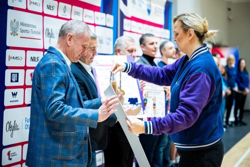 20251213BSY 09154112