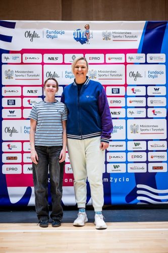 20251213BSY 11582658