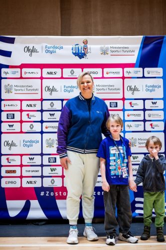 20251213BSY 12053566