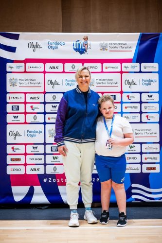 20251213BSY 12060209