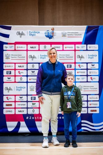 20251213BSY 12075564