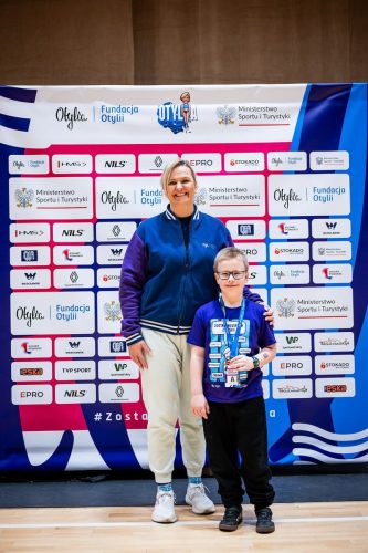 20251213BSY 12081668