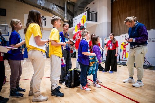 20251213BSY 12110485