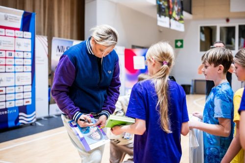 20251213BSY 12122772